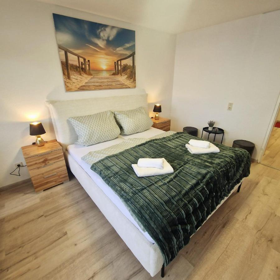 Ferienwohnung Mit Meerblick In Bad Zwischenahn Exterior photo