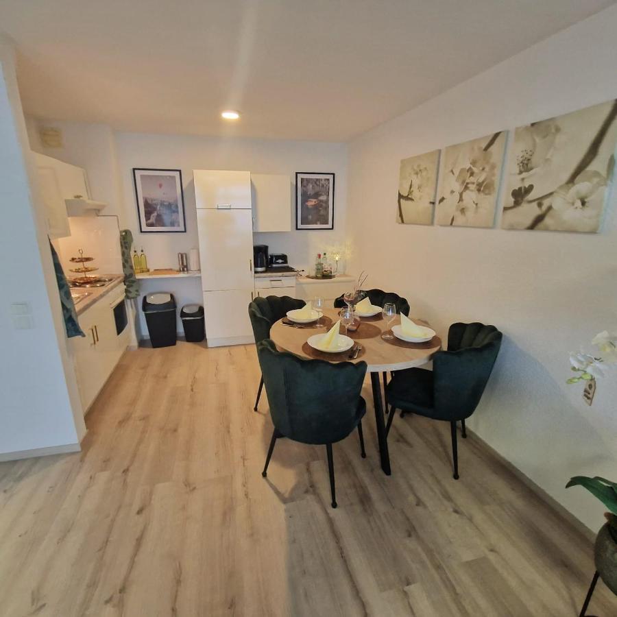 Ferienwohnung Mit Meerblick In Bad Zwischenahn Exterior photo