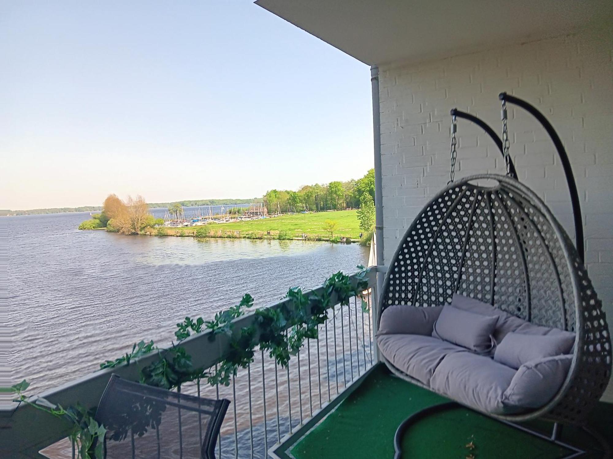 Ferienwohnung Mit Meerblick In Bad Zwischenahn Exterior photo