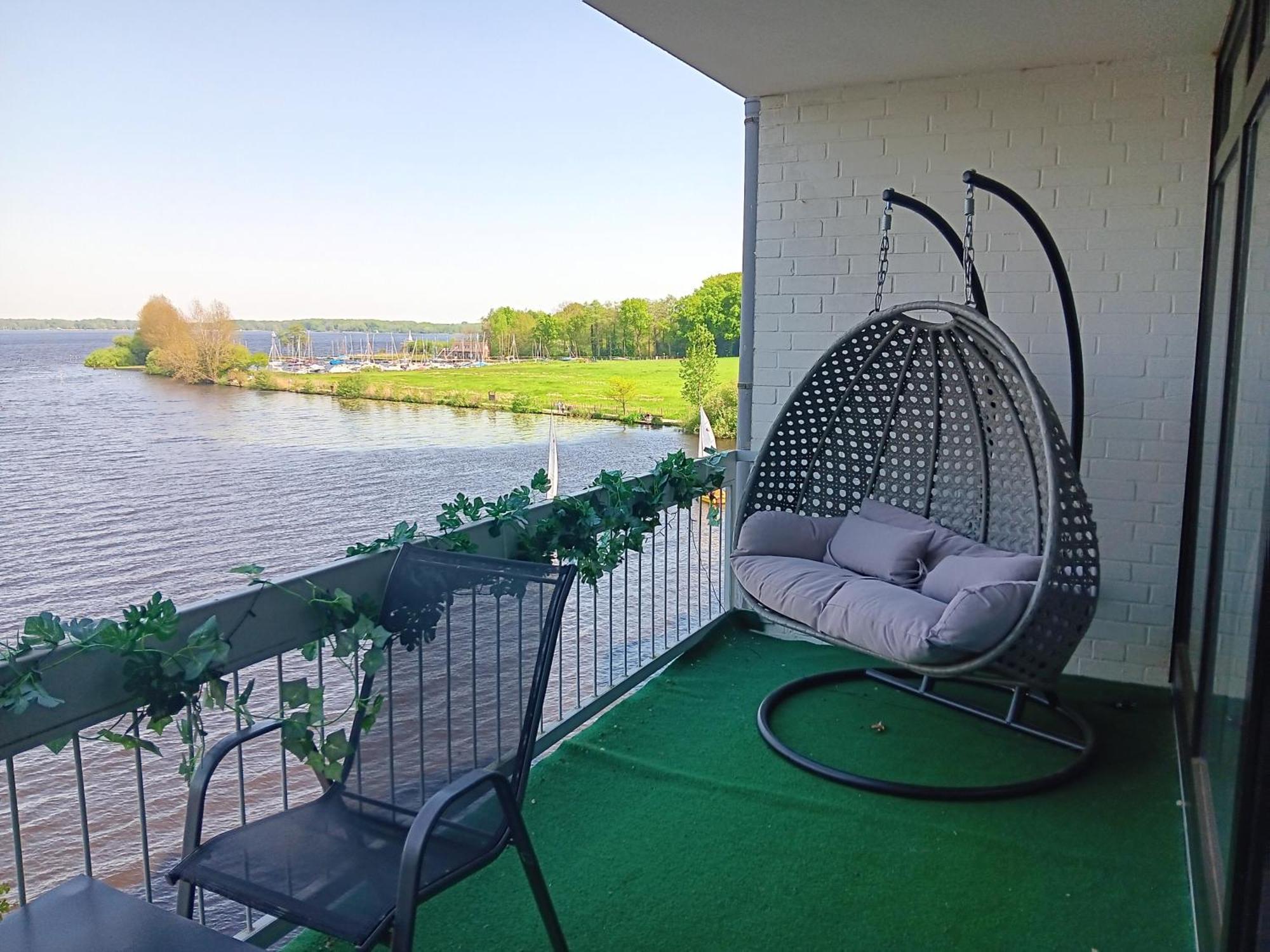 Ferienwohnung Mit Meerblick In Bad Zwischenahn Exterior photo